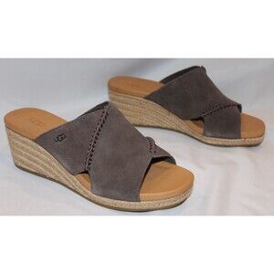 NIB‎ UGG WOMEN'S TAIA WEDGE CRISS CROSS SUEDE SANDALS MOLASSES